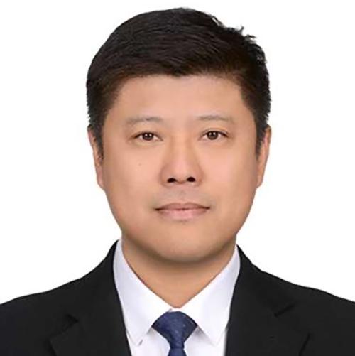 Guanggang Qu headshot